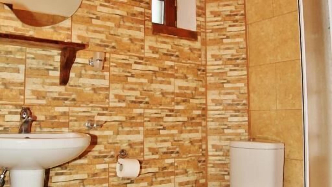 Photo of Bathroom in Sidirochori