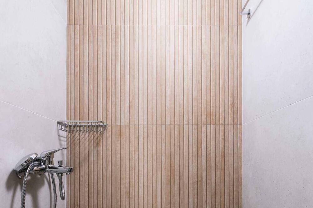 Photo of Bathroom in Petrokefalion