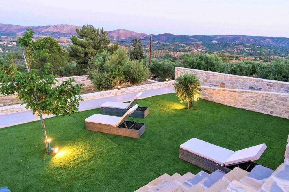 Photo of Outdoor in Kamilari