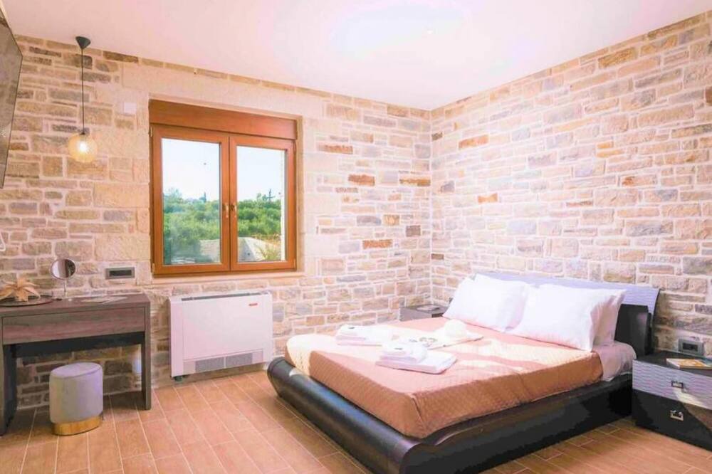 Photo of Bedroom in Kamilari