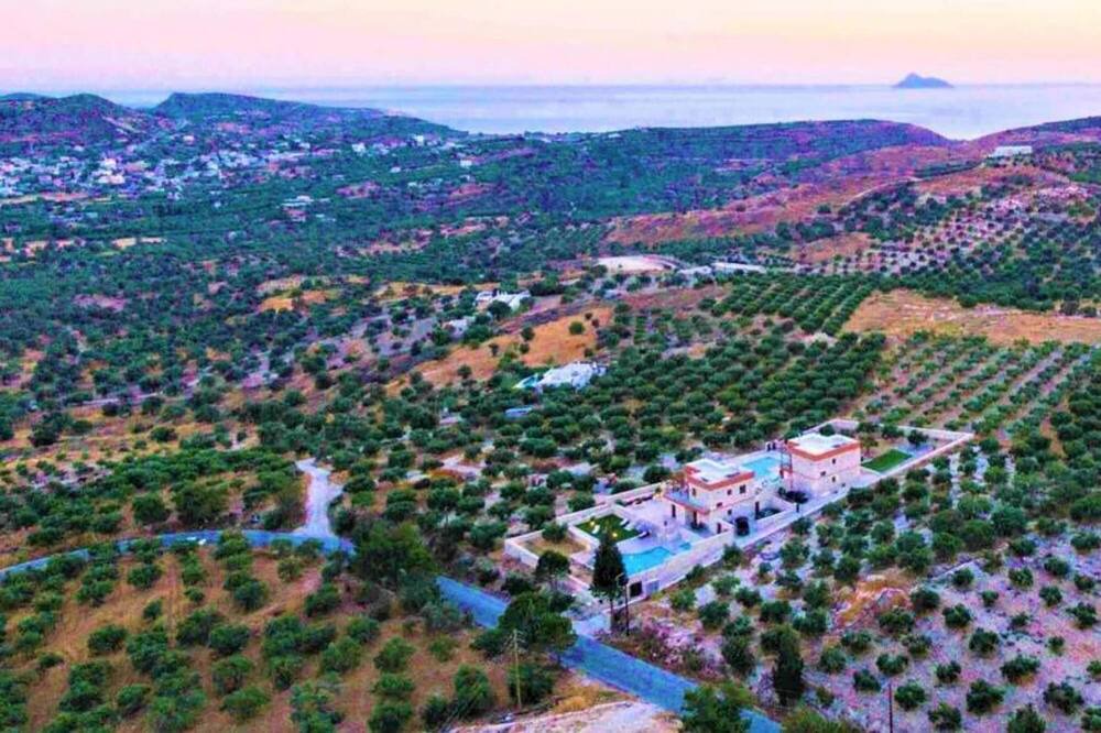 Photo of Outdoor in Kamilari