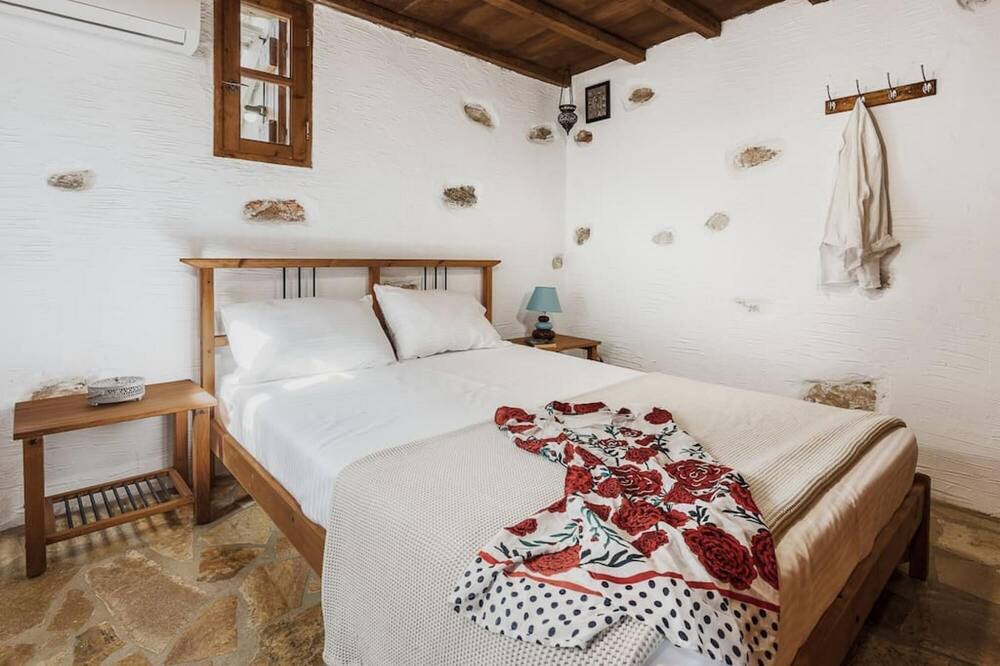 Photo of Bedroom in Naxos