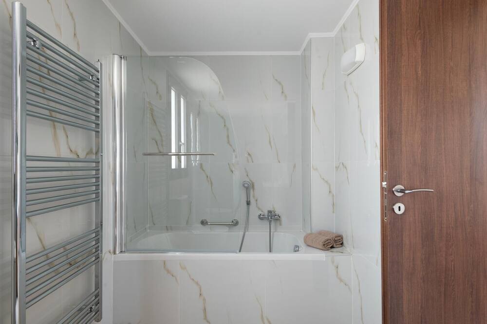Photo of Bathroom in Pylos-Nestoras