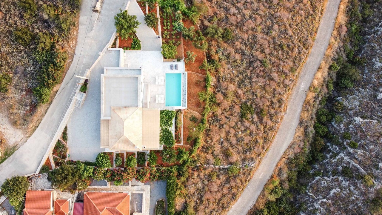 Photo of Outdoor in Lefktron