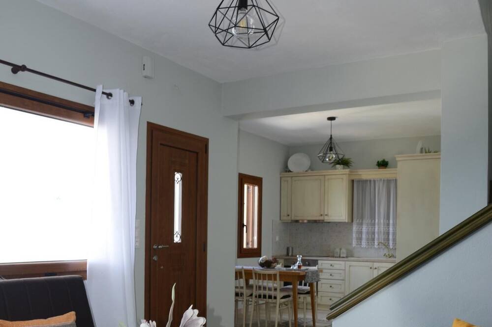Photo of Livingroom in Sourpi
