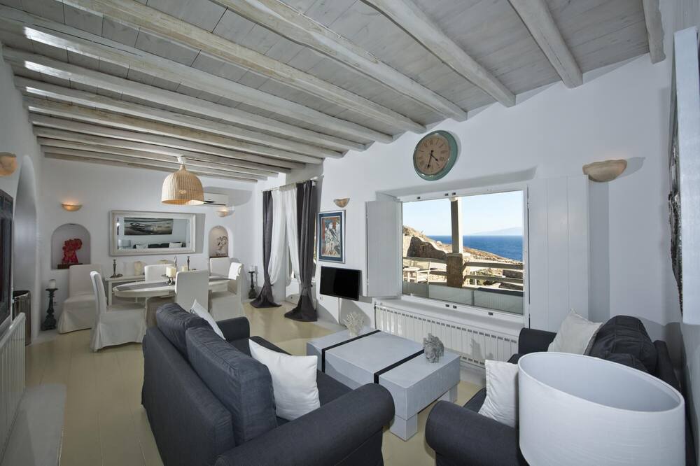 Photo of Livingroom in Kalafatis