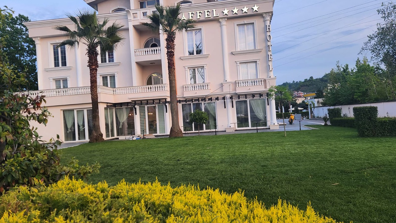 Photo of Outdoor in Kashar
