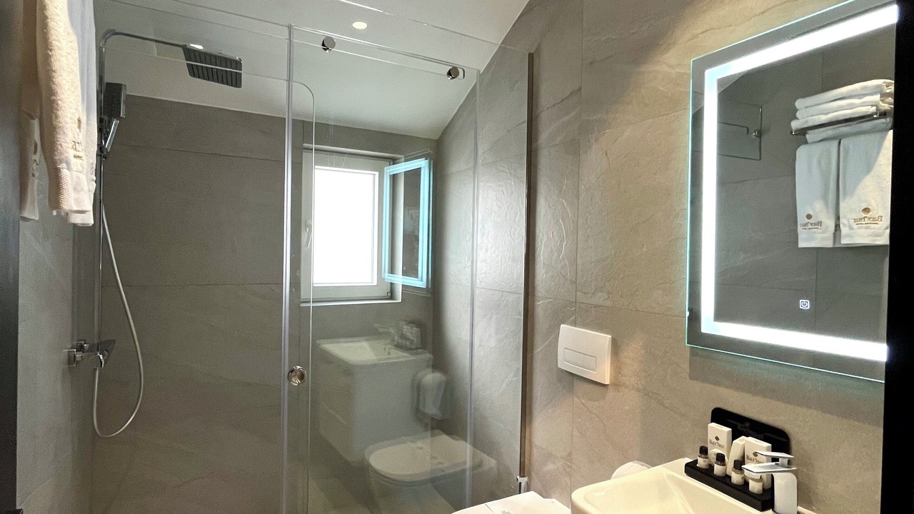Photo of Bathroom in Kukes
