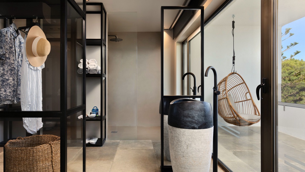 Photo of Bathroom in Agios Nikolaos Town