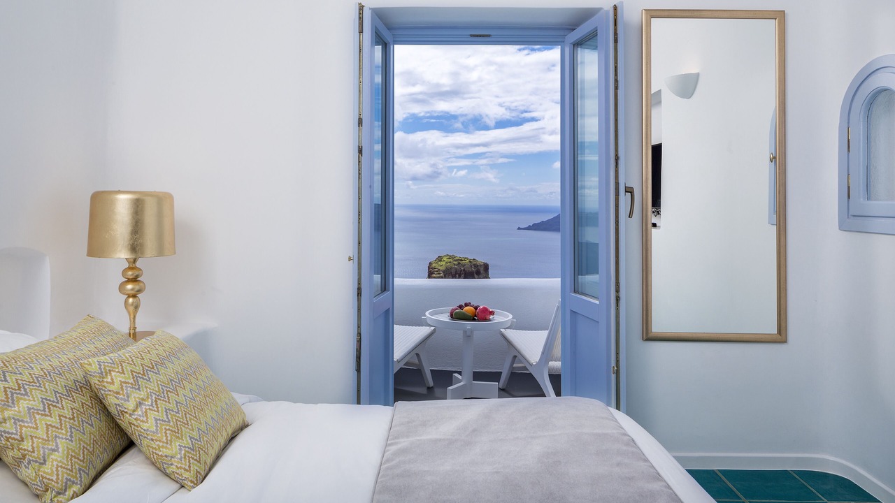 Photo of Bedroom in Imerovigli
