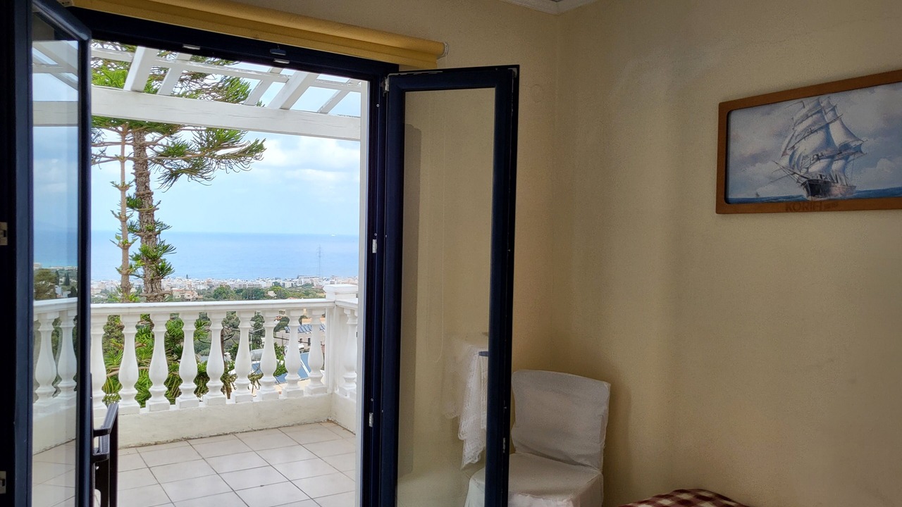 Photo of Bedroom in Piskopiano
