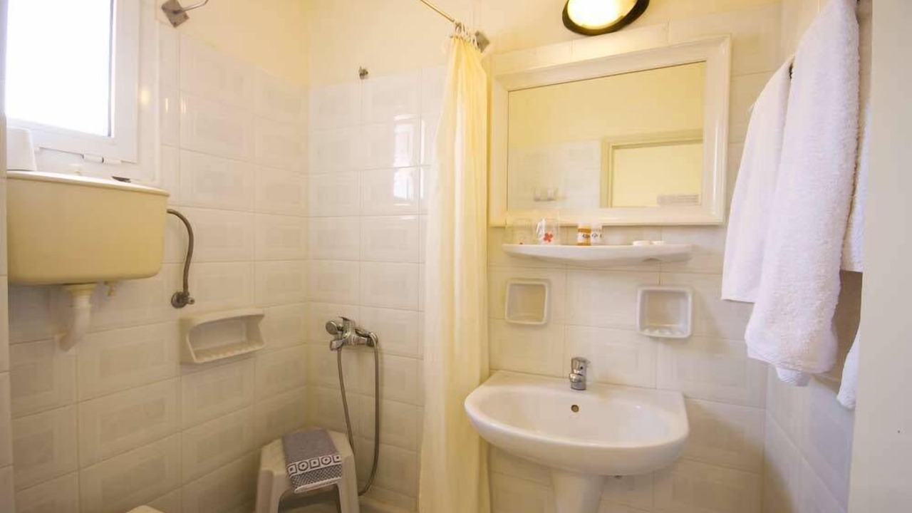 Photo of Bathroom in Chios Town