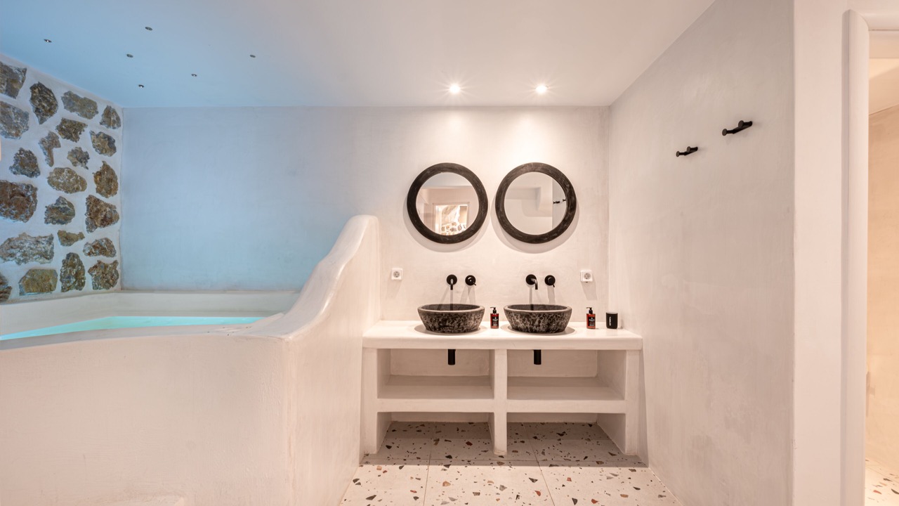 Photo of Bathroom in Agios Prokopios