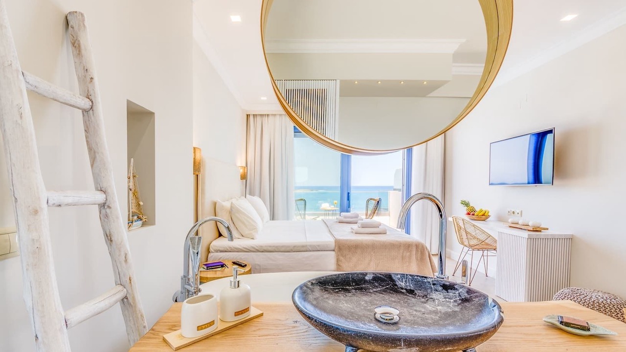 Photo of Bedroom in Malia