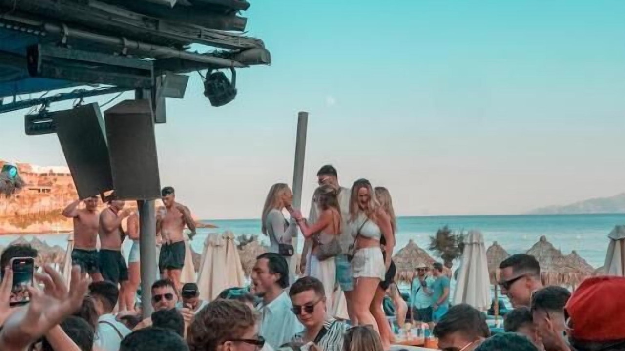 Photo of Others in Paradise
