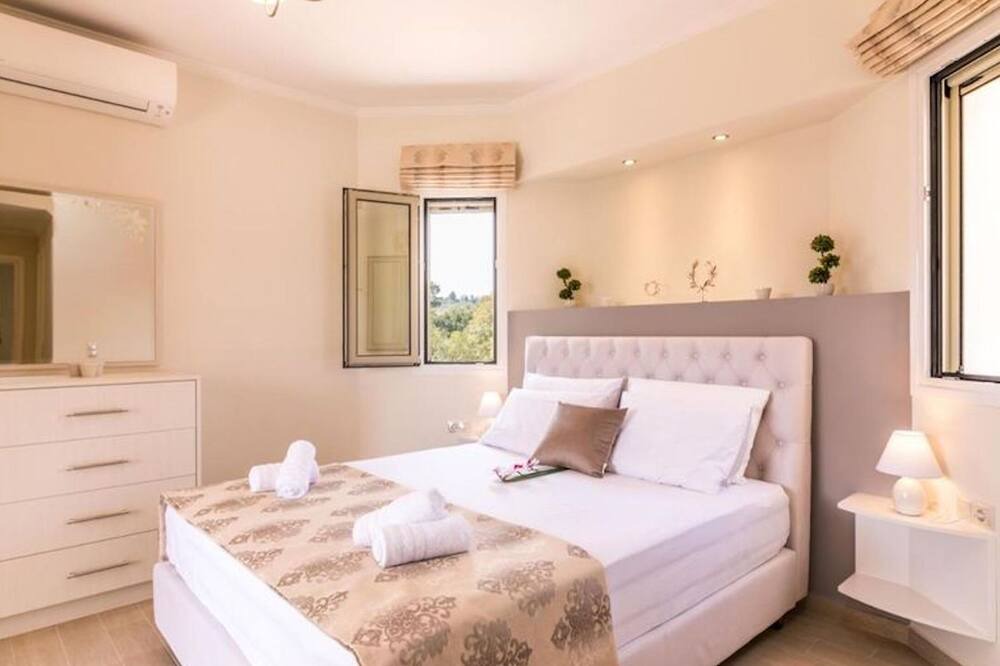 Photo of Bedroom in Limni