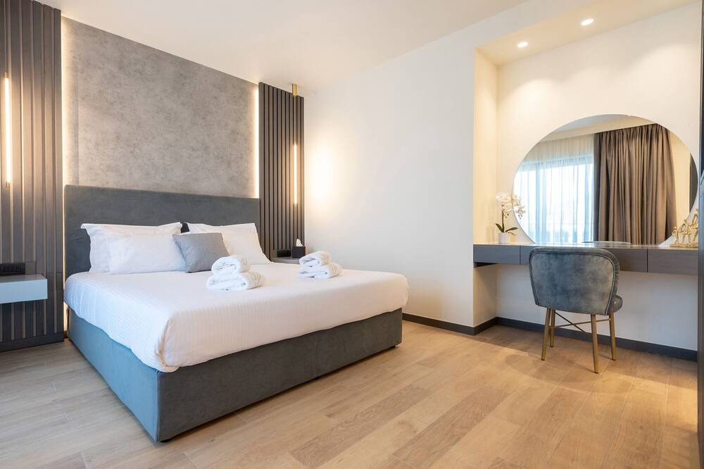 Photo of Bedroom in Myrina