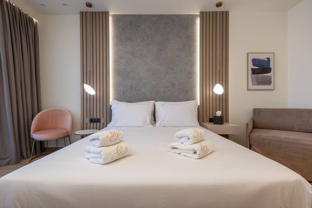Photo of Bedroom in Myrina
