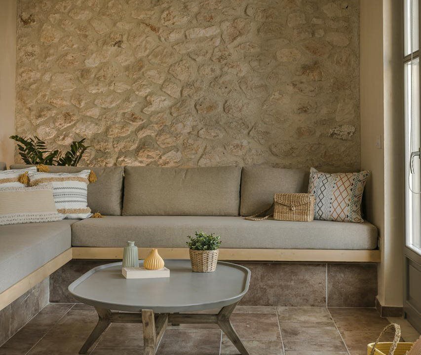 Photo of Livingroom in Frourion