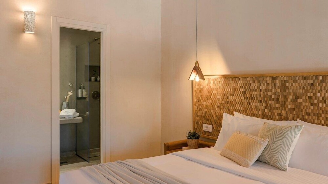 Photo of Bedroom in Frourion