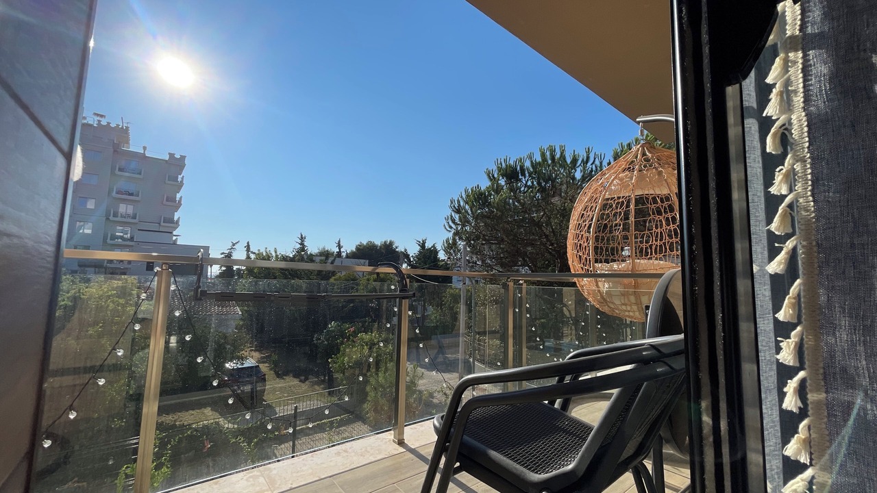 Photo of Patio Balcony in Golem
