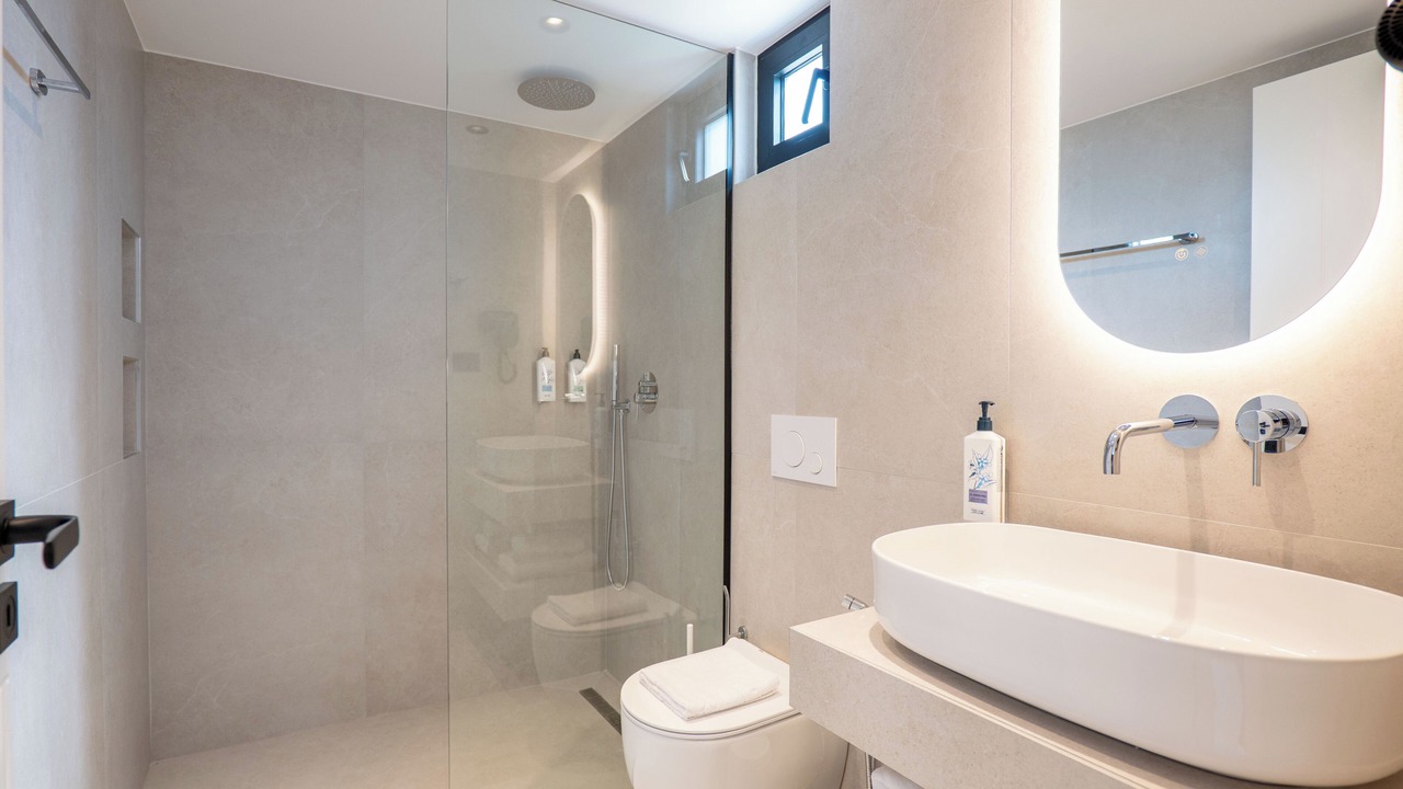Photo of Bathroom in Borsh