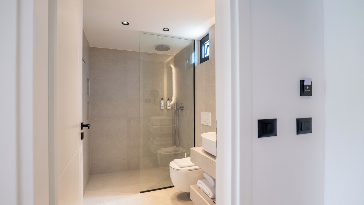 Photo of Bathroom in Borsh