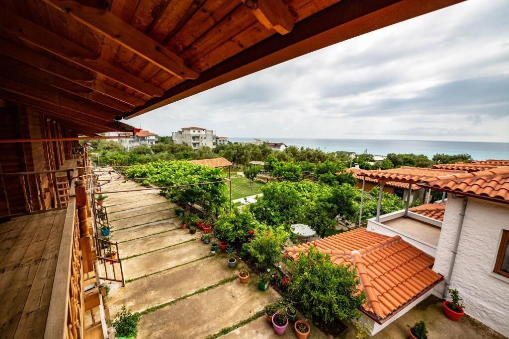 Photo of Patio Balcony in Qazim Pali