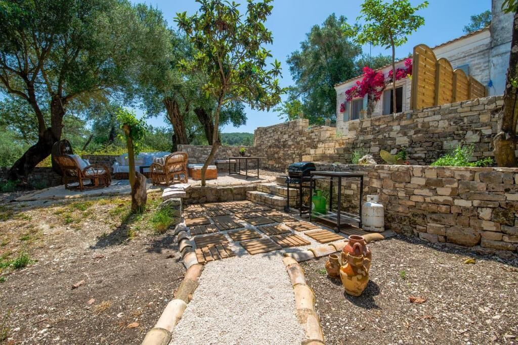 Photo of Outdoor in Makratika