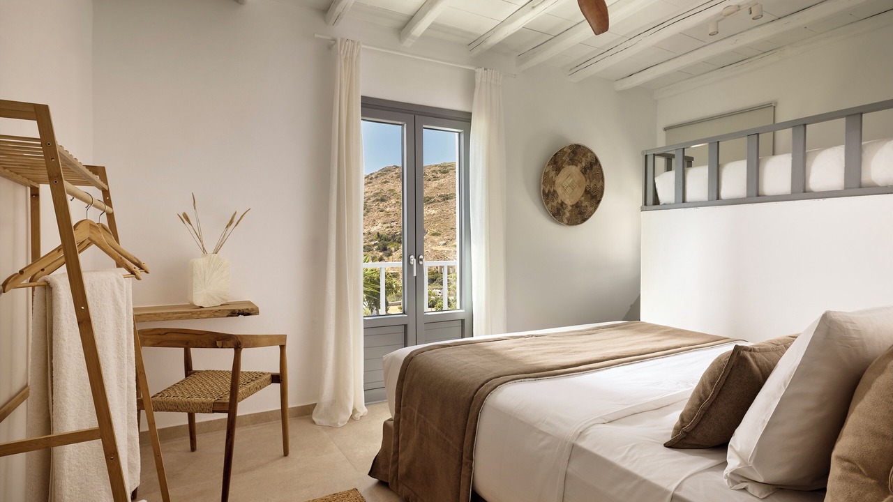 Photo of Bedroom in Adamas