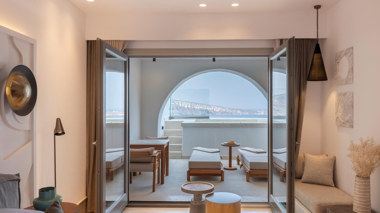 Photo of Bedroom in Oia