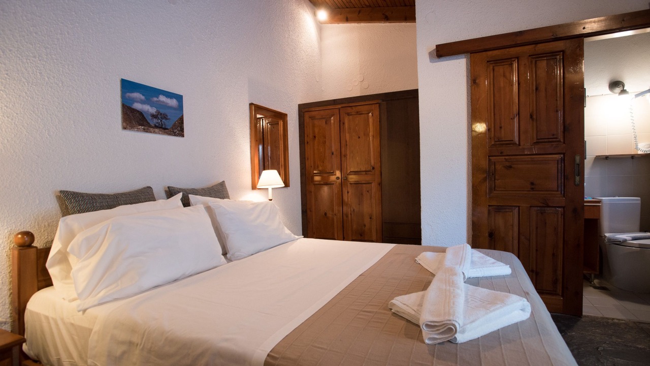 Photo of Bedroom in Platanias Town