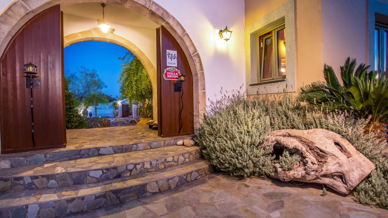 Photo of Outdoor in South Rhodes