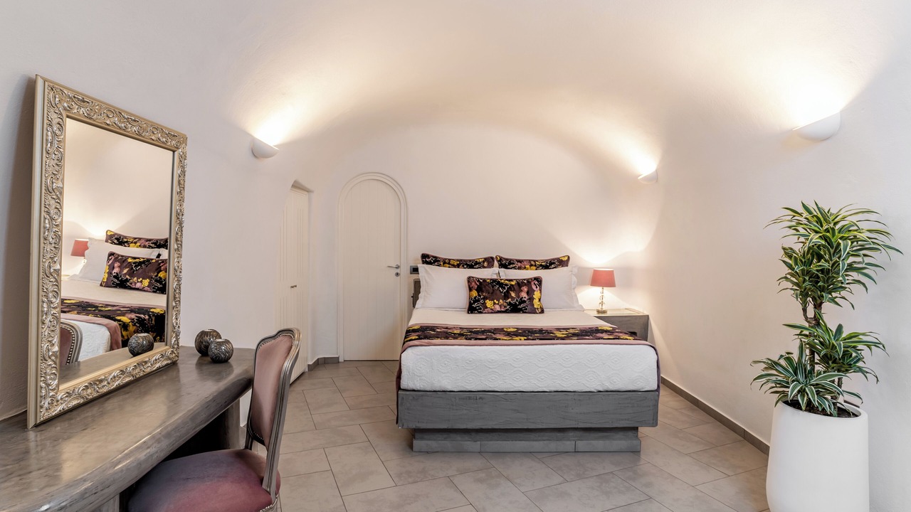 Photo of Bedroom in Imerovigli