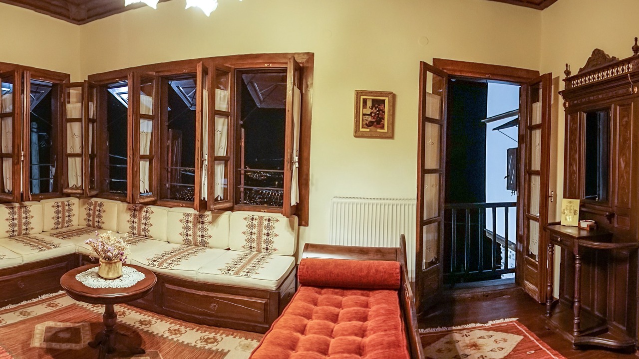 Photo of Patio Balcony in Makrynitsa