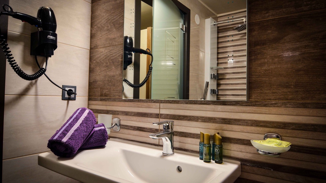 Photo of Bathroom in Katerini