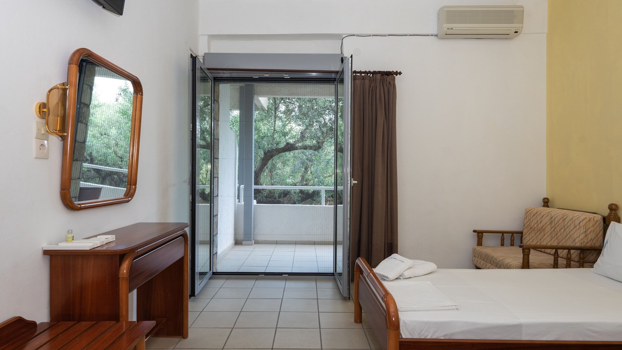 Photo of Bedroom in Kardamyli
