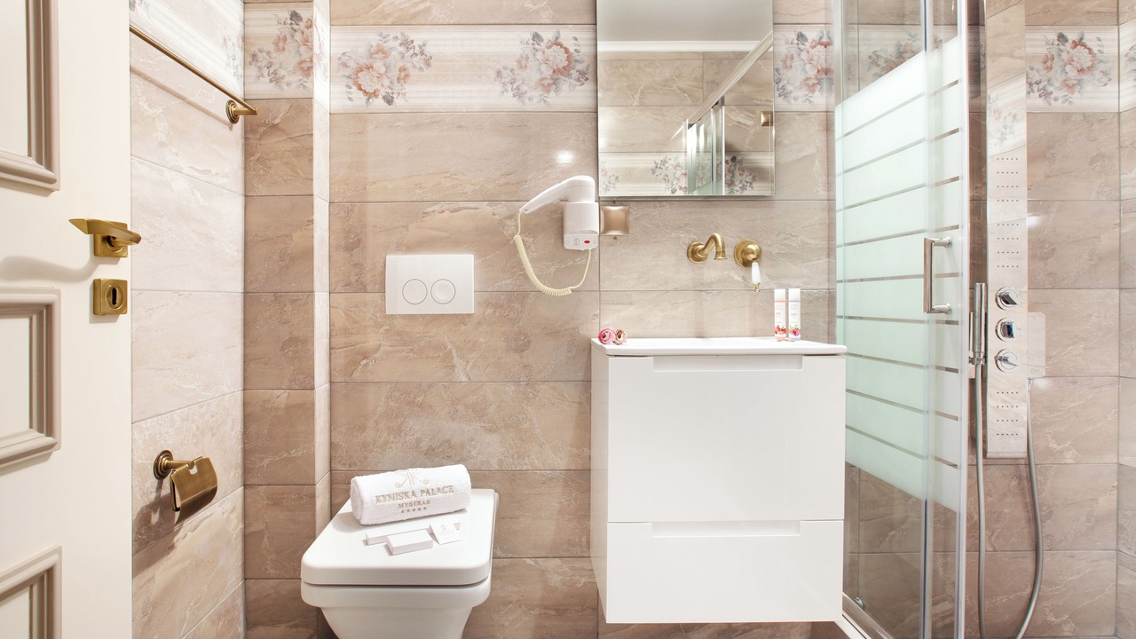 Photo of Bathroom in Tripi