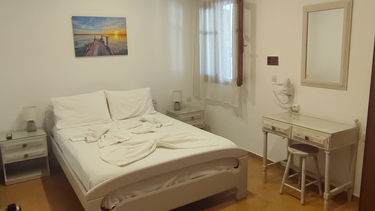 Photo of Bedroom in Kampos Marathokampou