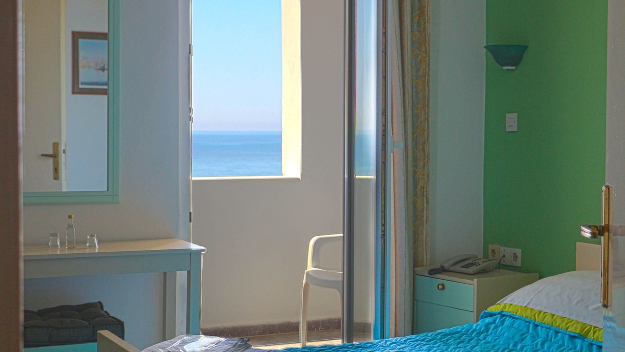 Photo of Bedroom in Mirtos
