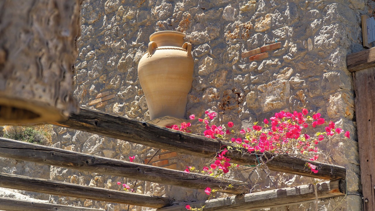 Photo of Others in Sitia