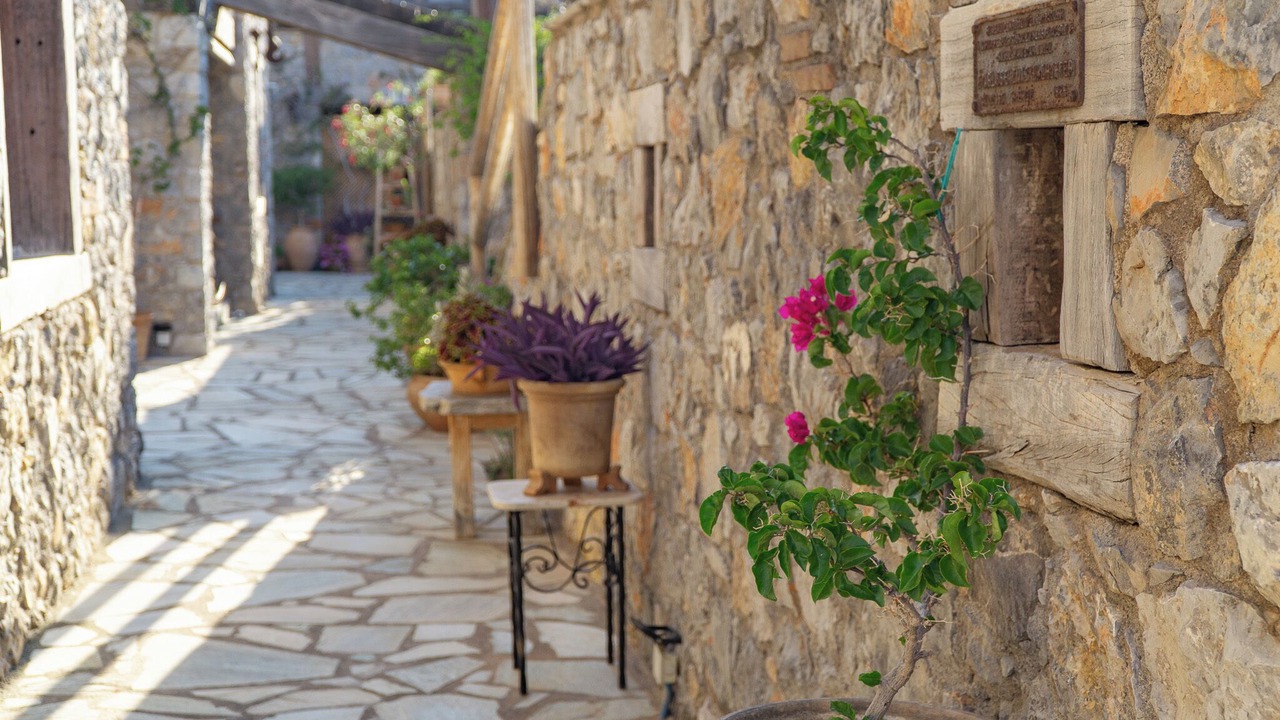 Photo of Others in Sitia