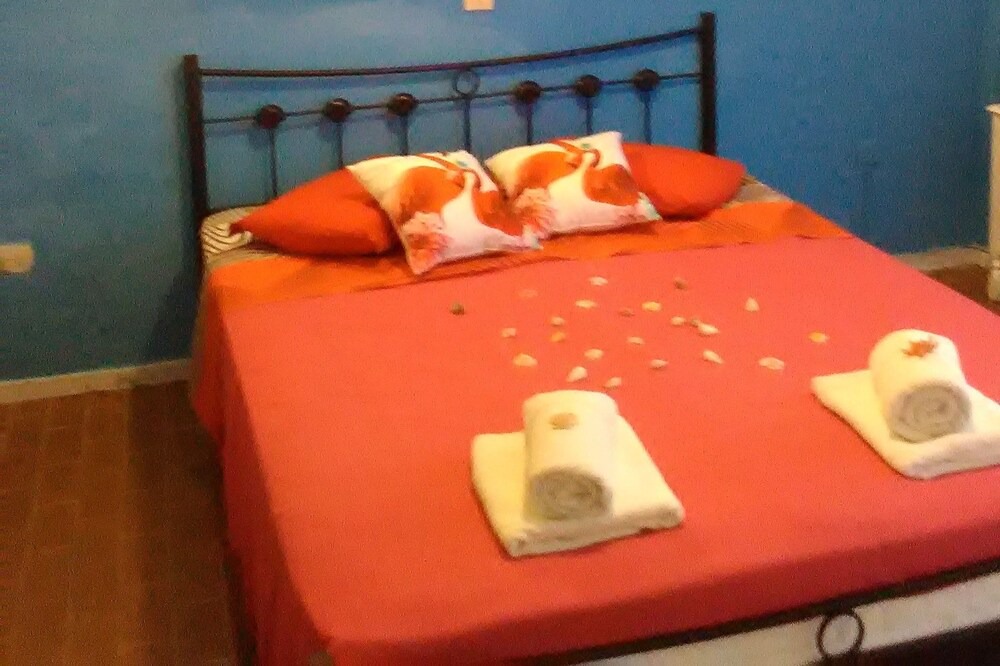 Photo of Bedroom in Perama