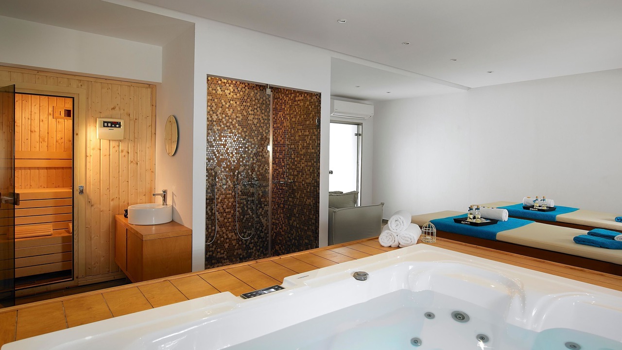 Photo of Bedroom in Paralia Kourna
