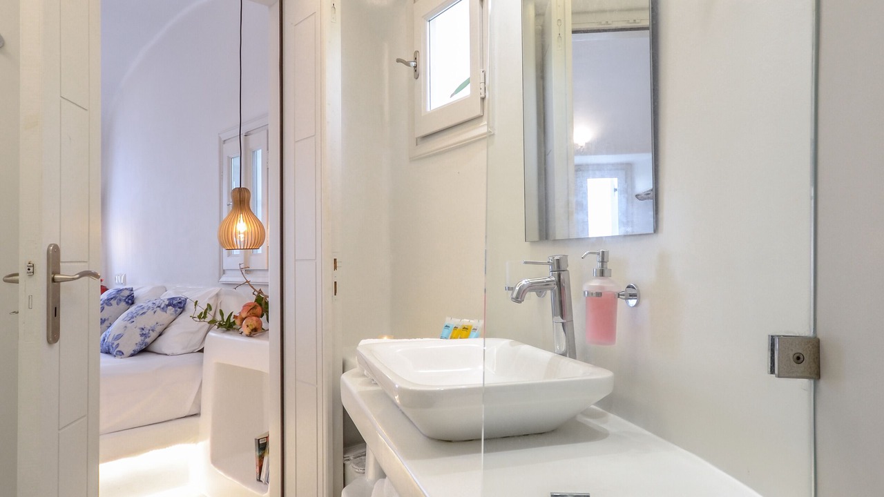 Photo of Bathroom in Agia Anna