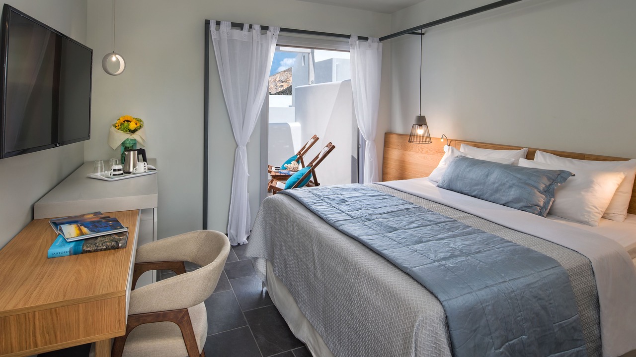 Photo of Bedroom in Perissa