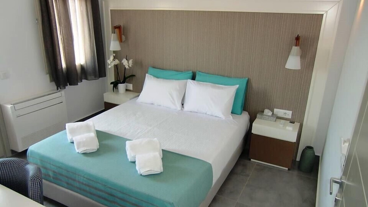 Photo of Bedroom in Fira