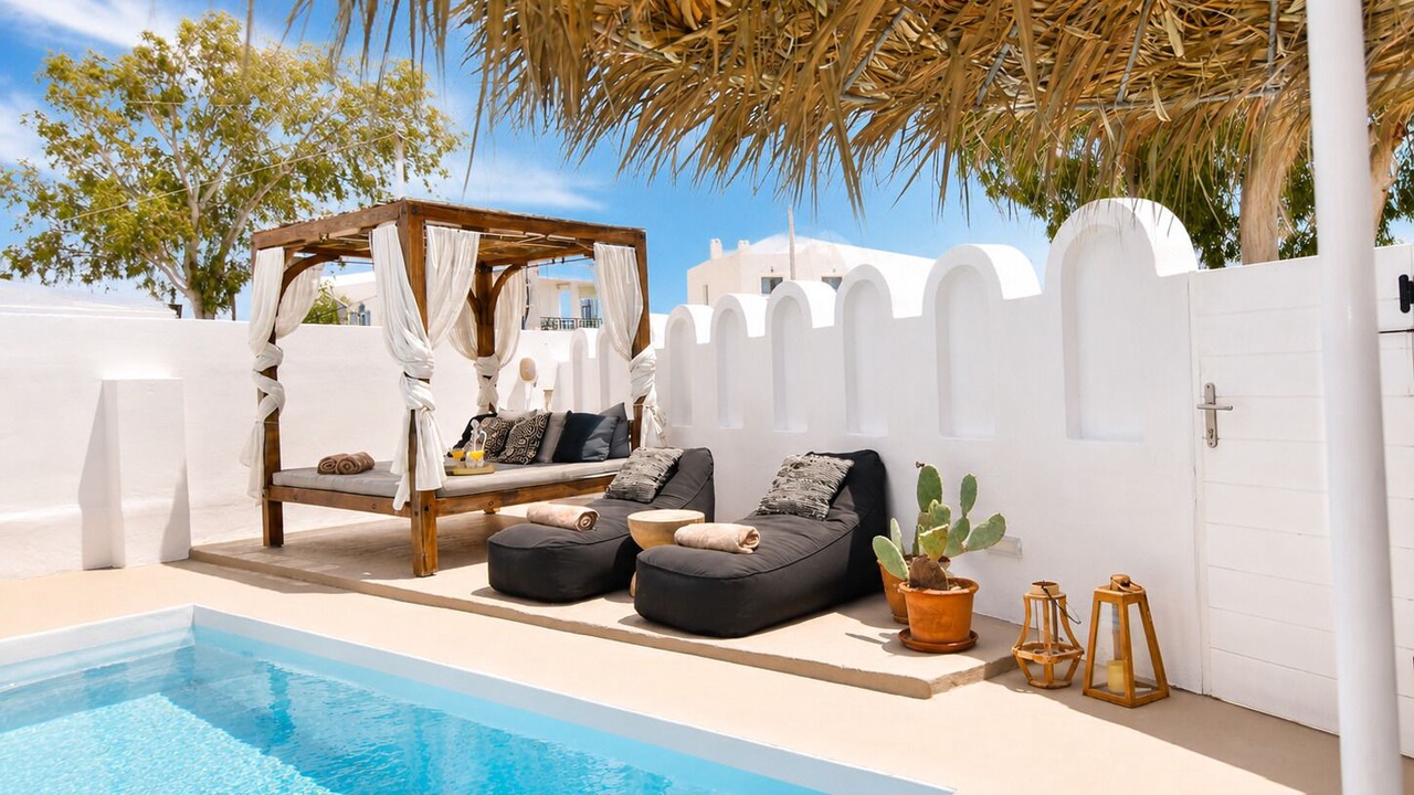 Photo of Outdoor in Perivolos