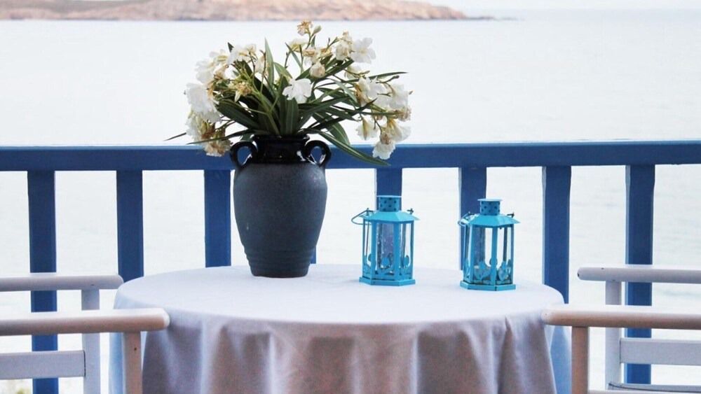 Photo of Patio Balcony in Drios