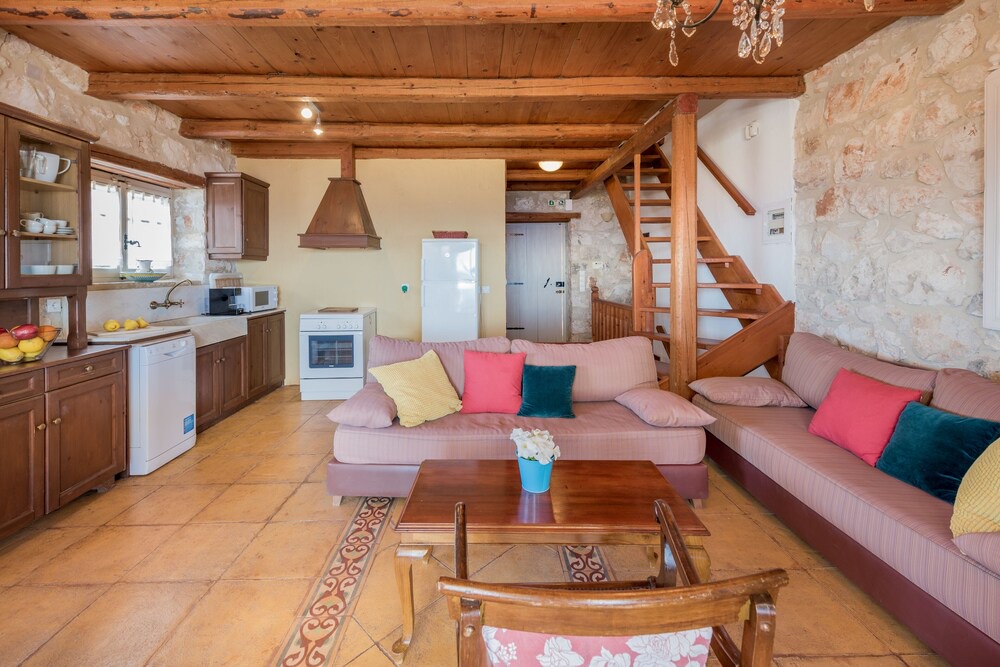 Photo of Livingroom in Varvara